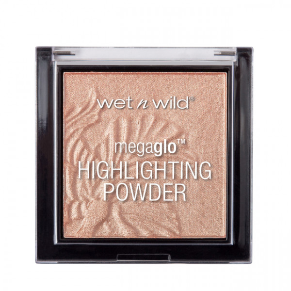 Wet n wild Megaglo highlighting powder precious petal,10 GMs